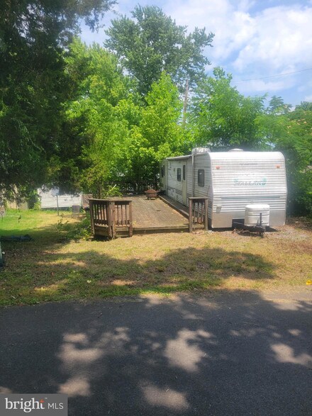 Block 14 Lot 6 Old Faceful, Falling Waters, WV 25419