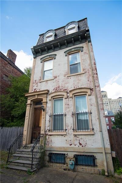 1214 Boyle St, Pittsburgh, PA 15212