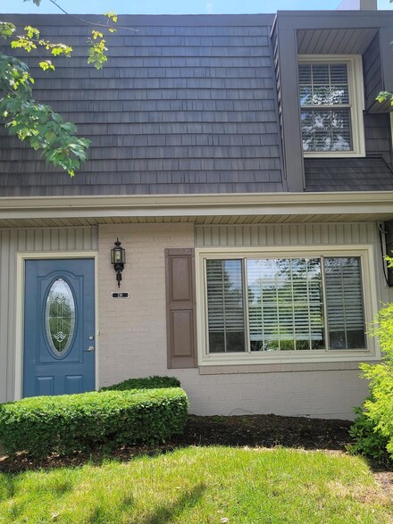 138 Regency Point Path, Lexington, KY 40503