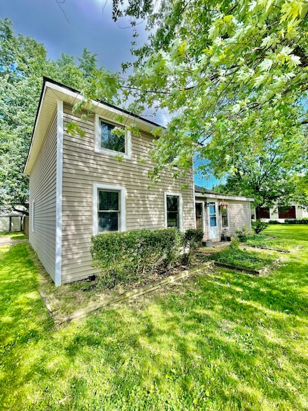 301 S Bronson Ave, Big Rapids, MI 49307