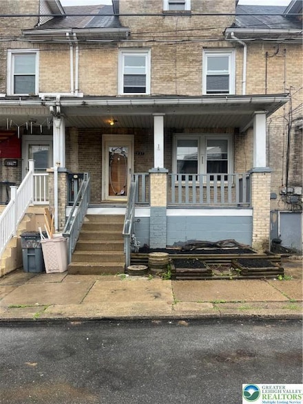 827 Louis St, Easton, PA 18042