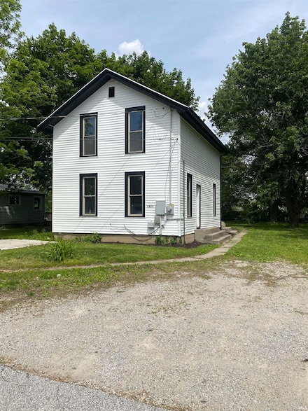 1824 Boxcar Ln, Auburn, IN 46706