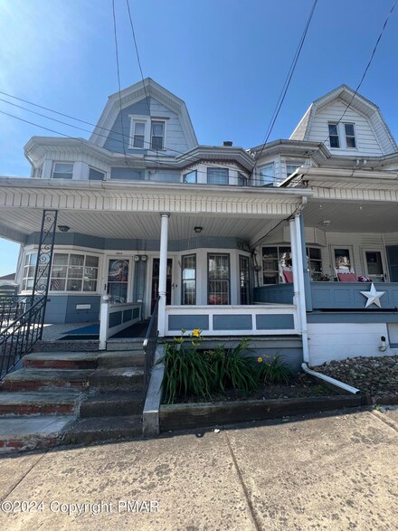 846 W Walnut St, Coal Township, PA 17866
