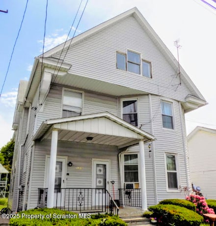 1310 Washburn St, Scranton, PA 18504