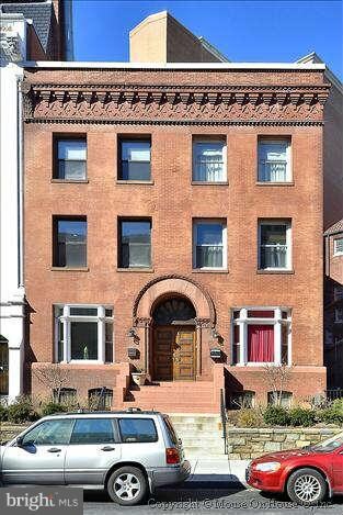 2001 Columbia Rd NW Unit B, Washington, DC 20009