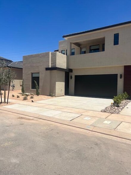 4751 S Purcell Dr, St. George, UT 84790