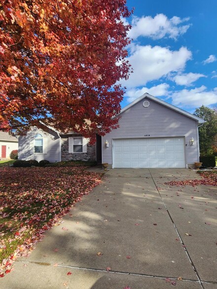 4019 Kingston Ct, Jackson, MI 49203