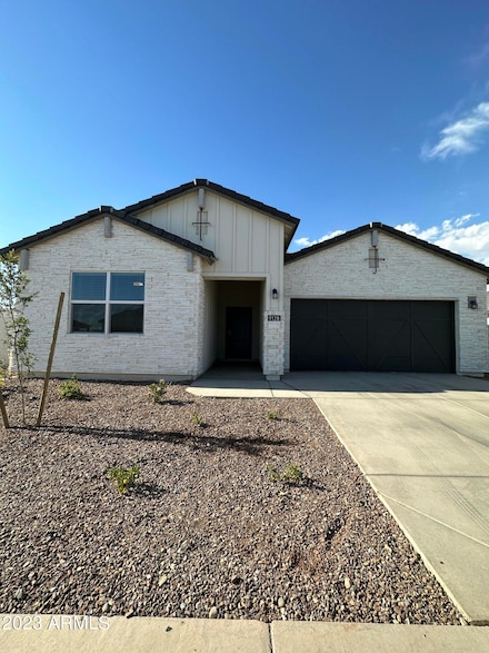 1128 E Horro Rd, Queen Creek, AZ 85143