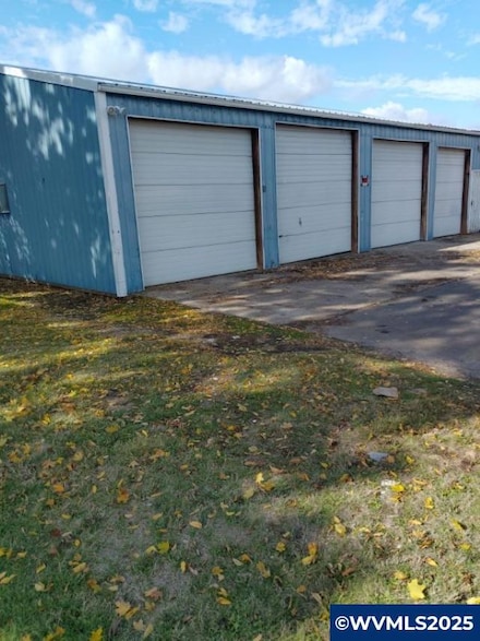 4445 Sunnyview Rd NE, Salem, OR 97305