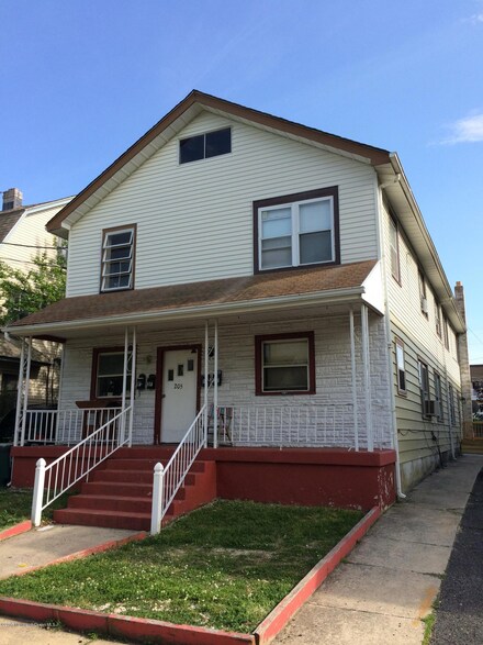 205 Mccabe Ave, Bradley Beach, NJ 07720