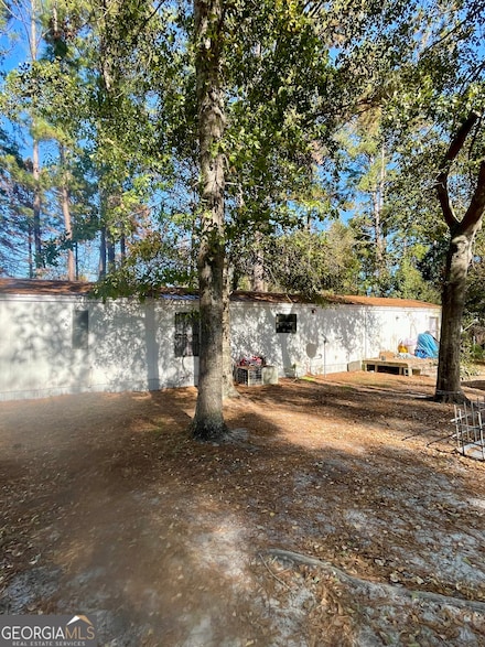 527 Irish Lake Cir, East Dublin, GA 31027