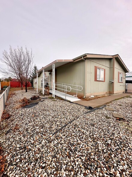 7119 Turner Ct, Klamath Falls, OR 97603