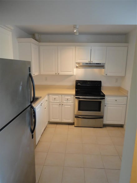 731 N Pine Island Rd Unit 402, Plantation, FL 33324