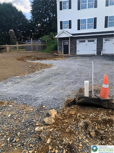 118 N 2nd St, Emmaus, PA 18049