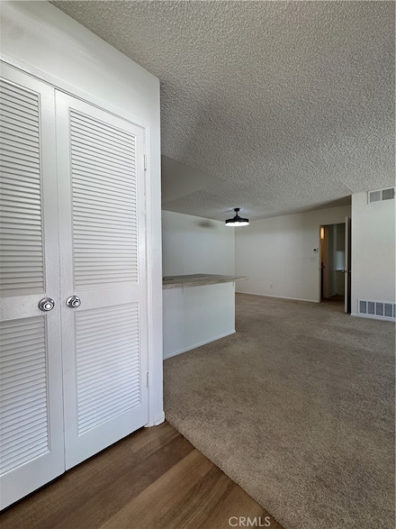 2521 W Sunflower Ave Unit R8, Santa Ana, CA 92704