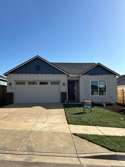 106 Valemont Dr Unit 18, Eagle Point, OR 97524