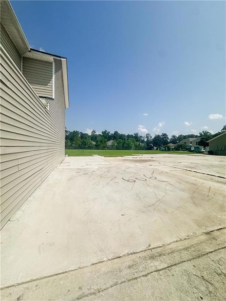 43225 Creek Cir, Hammond, LA 70403
