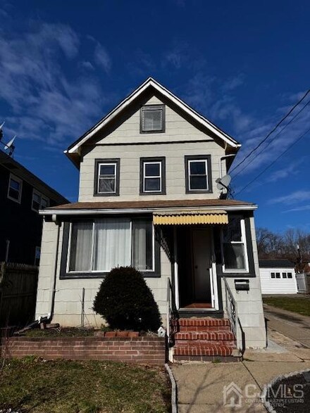 519 E 2nd St, Bound Brook, NJ 08805
