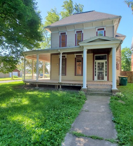 201 Court St, Streator, IL 61364