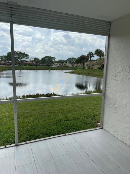 105 Lake Helen Dr, West Palm Beach, FL 33411