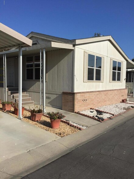 4140 Petit Dr Unit 38, Oxnard, CA 93033