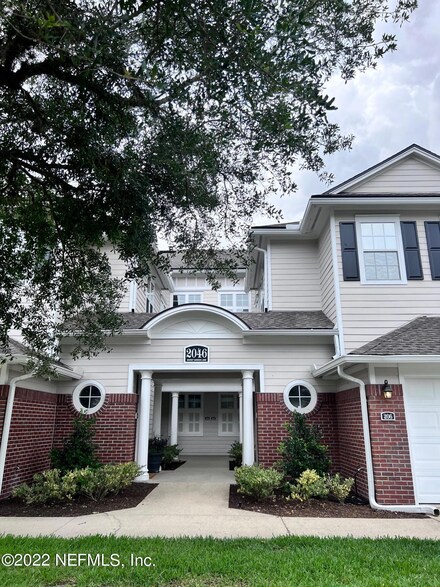 2046 Secret Garden Ln Unit 203, Fleming Island, FL 32003