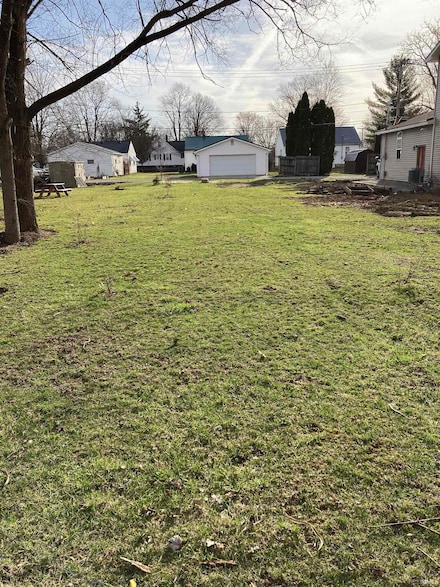 709 Schirmeyer St, Decatur, IN 46733