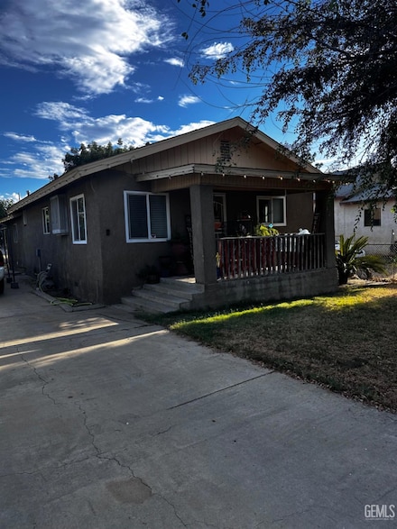 20849 Francis Dr, Richgrove, CA 93261