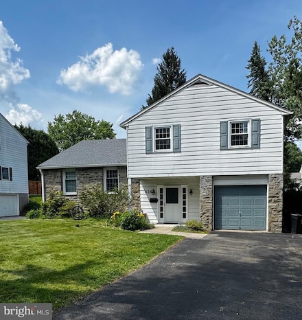 424 Foulke Ln, Springfield, PA 19064