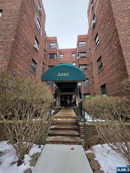 2333 Hudson Terrace Unit B3, Fort Lee, NJ 07024