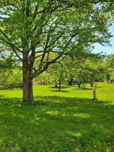 11581 Washington St, Chagrin Falls, OH 44023