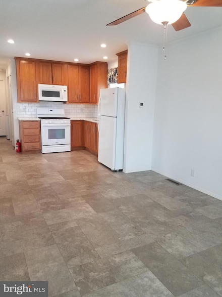 852 U S Route 1, Edison, NJ 08817