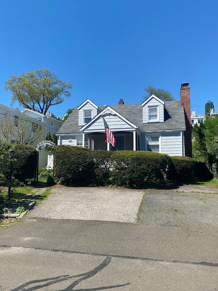 24 Sherwood Dr, Westport, CT 06880
