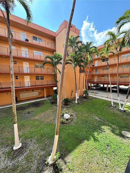 1950 W 56th St Unit 2212D, Hialeah, FL 33012