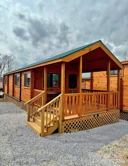 61 Coyote Dr, Marion, NC 28752