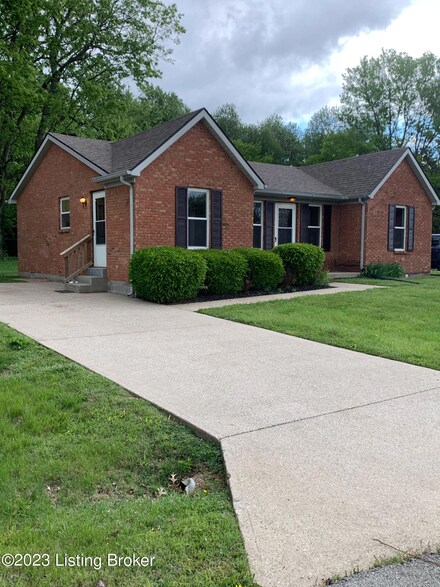 164 Scenic Dr, Bardstown, KY 40004