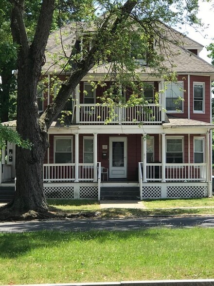 61 Westford Cir Unit 63, Springfield, MA 01109