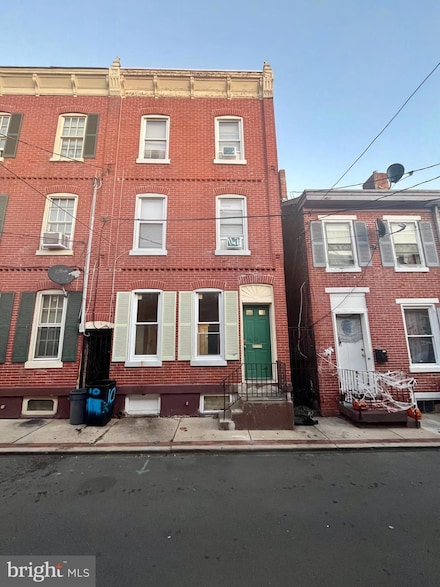 10 Peace St Unit 1, Trenton, NJ 08608