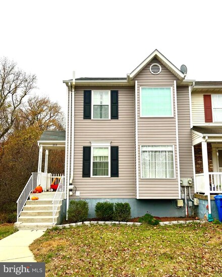 213 Charleston Ct, La Plata, MD 20646