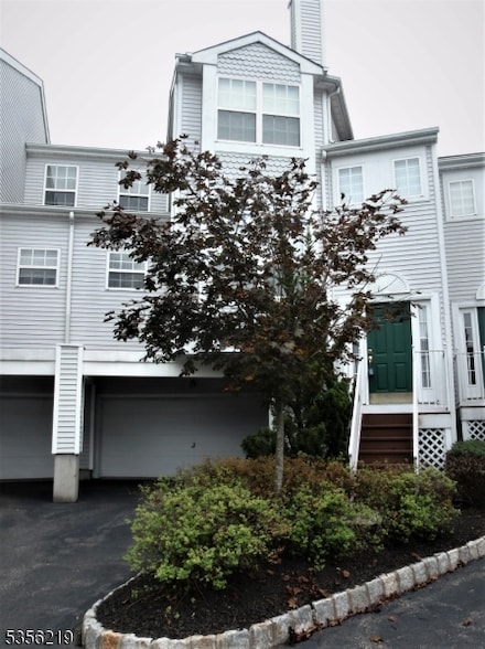 1403 Norwood Way, Whippany, NJ 07981