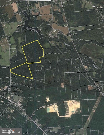 9 S Burden Hill Rd, Salem, NJ 08079