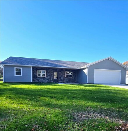 1103 Lakewood Dr, Pittsburg, KS 66762