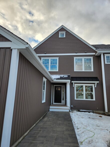 22 Devereaux Way Unit G-2, Waterville Valley, NH 03215