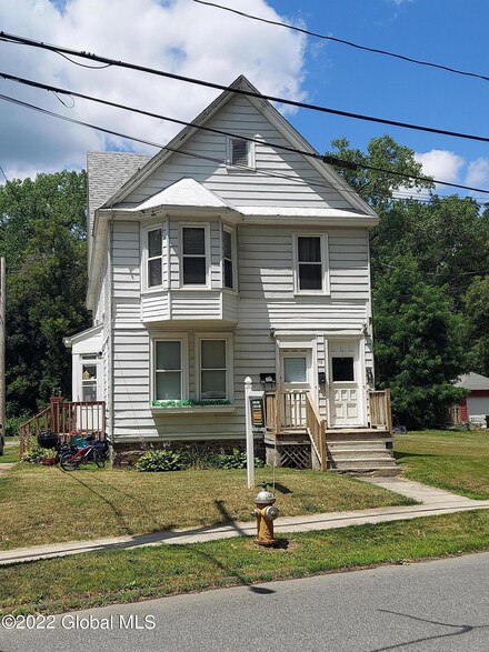 15 Washington Ave, Schenectady, NY 12302