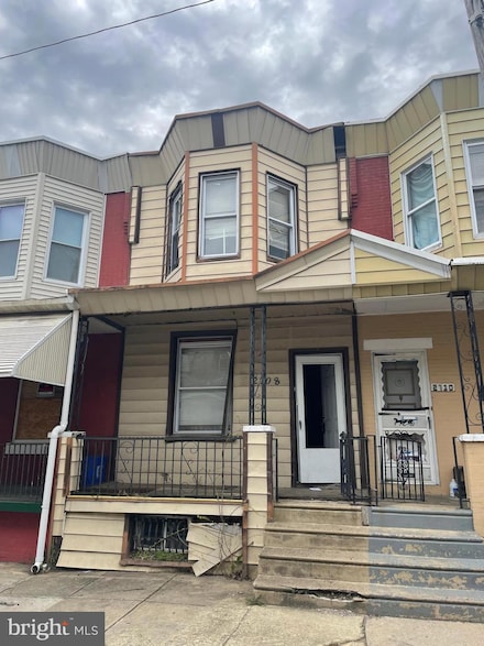 2708 W Seltzer St, Philadelphia, PA 19132