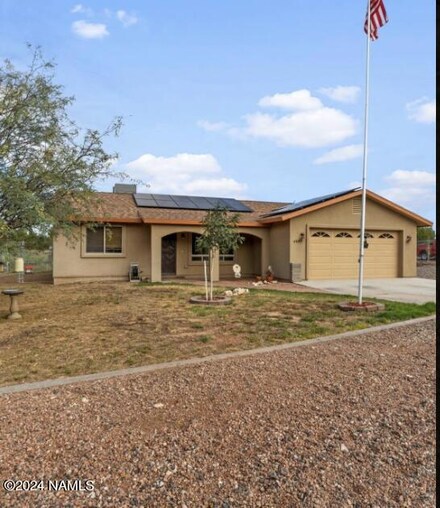 4900 Dandy Dude Dr, Lake Montezuma, AZ 86335