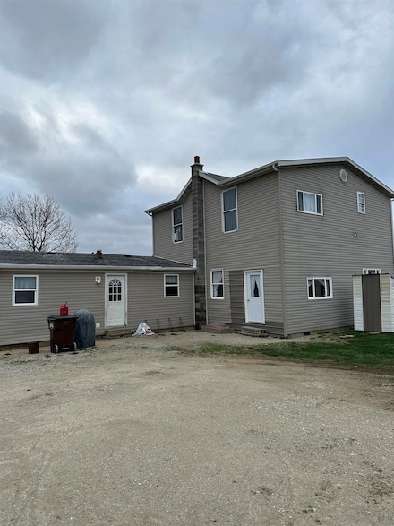7370 S State Road 121, Connersville, IN 47331