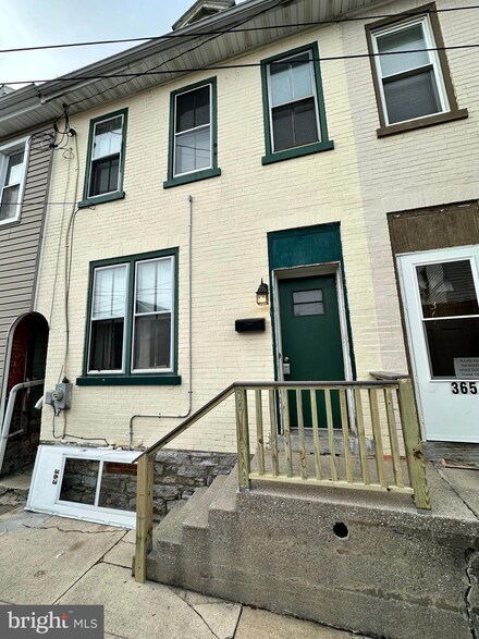 363 N Liberty St, Lebanon, PA 17046