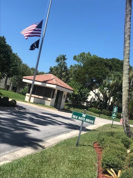404 Sea Oats Dr Unit C, Juno Beach, FL 33408