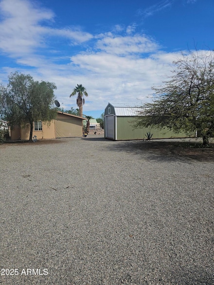 49758 Topaz Ave, La Paz Valley, AZ 85346